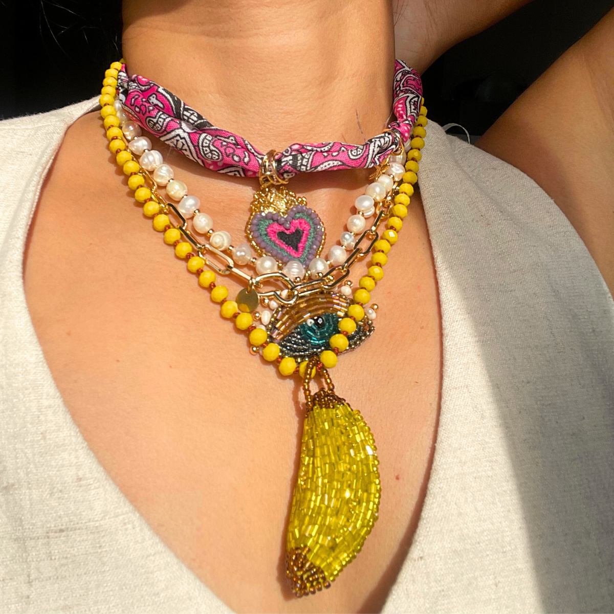 collares