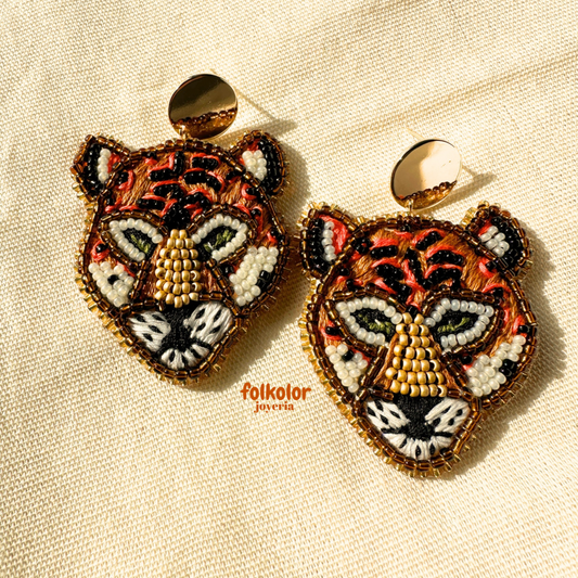 Aretes jaguar