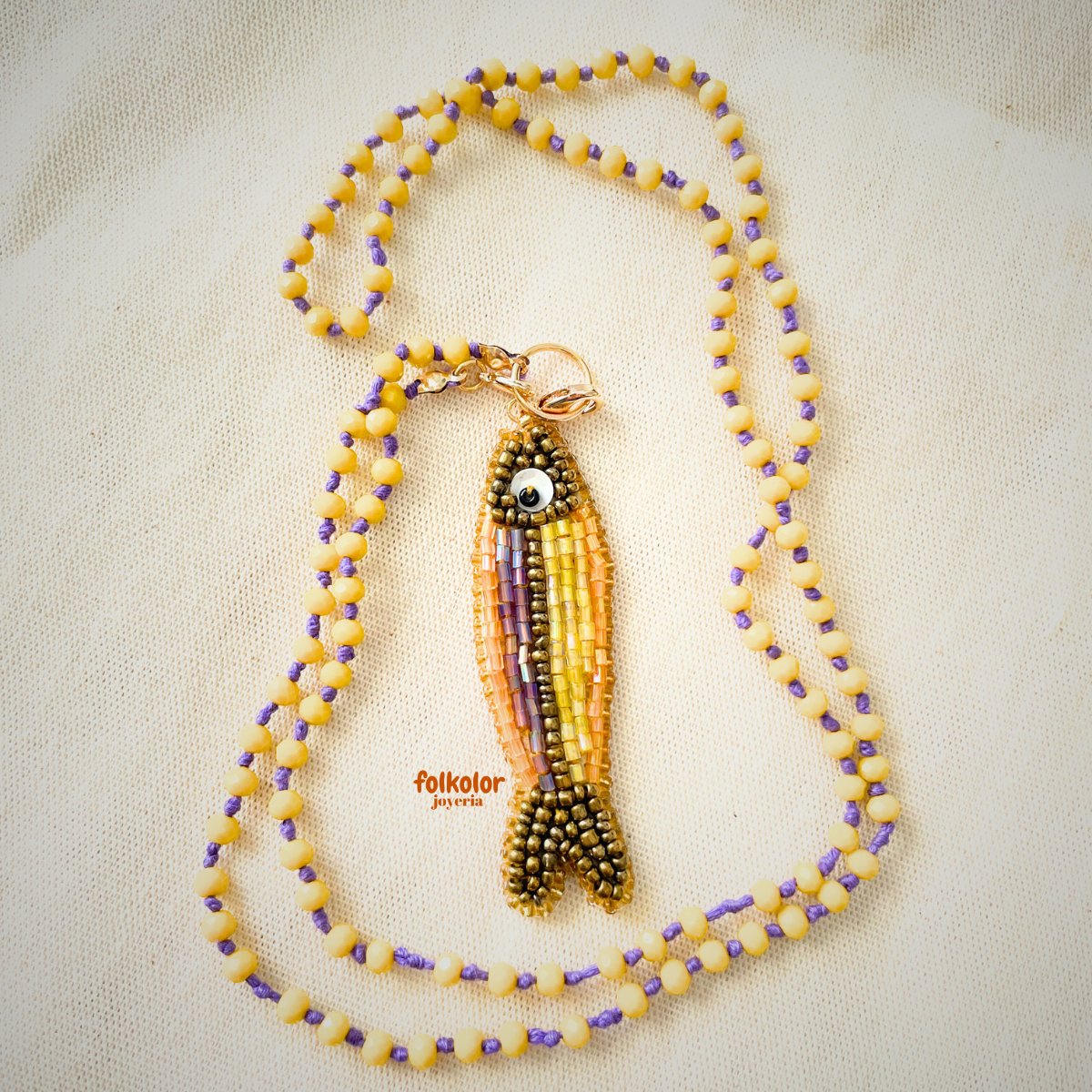 collar de sardinas