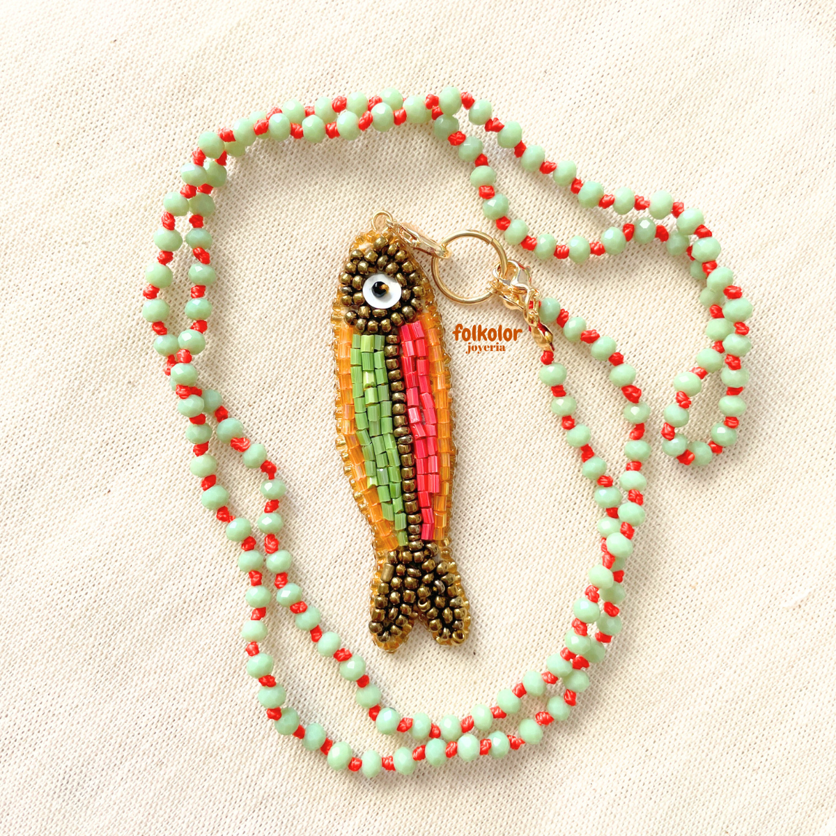 collar de sardinas