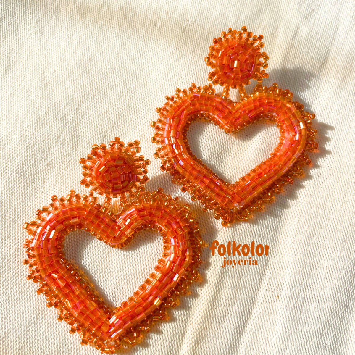 Corazones de canutillo