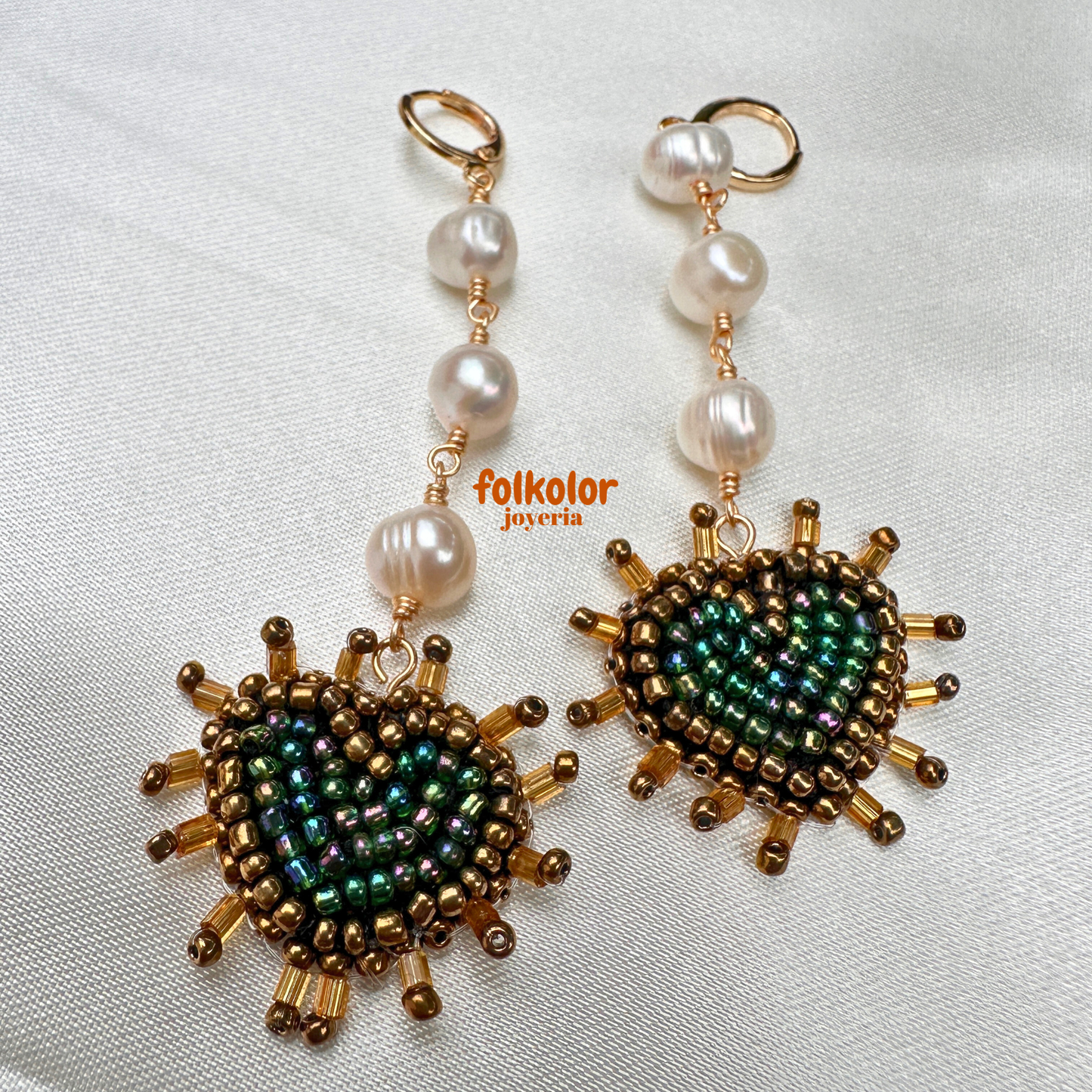 Estela aretes